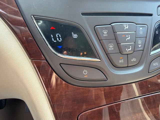 Used 2014 Buick Regal FWD image 24