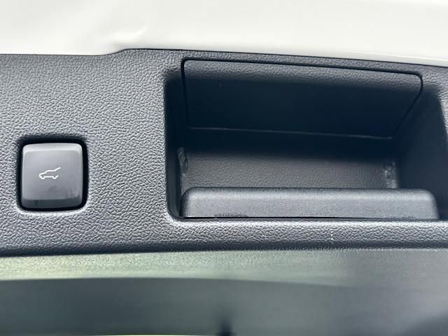 New 2025 Ford Escape ST-Line Select w/ Tech Pack #2 image 21