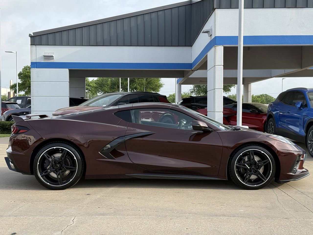 Used 2022 Chevrolet Corvette Stingray Preferred Cpe w/ Z51 Performance Package image 3