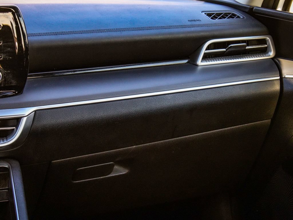 Used 2021 Kia K5 LX FWD image 17