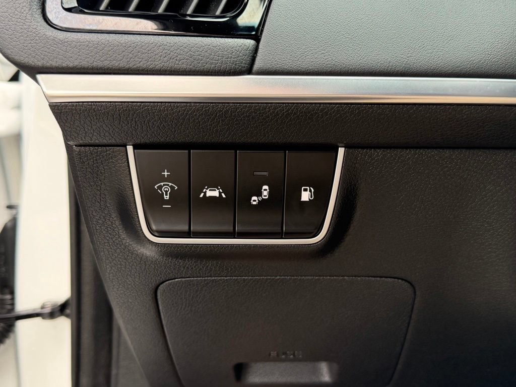 Used 2019 Kia Stinger GT1 RWD image 29
