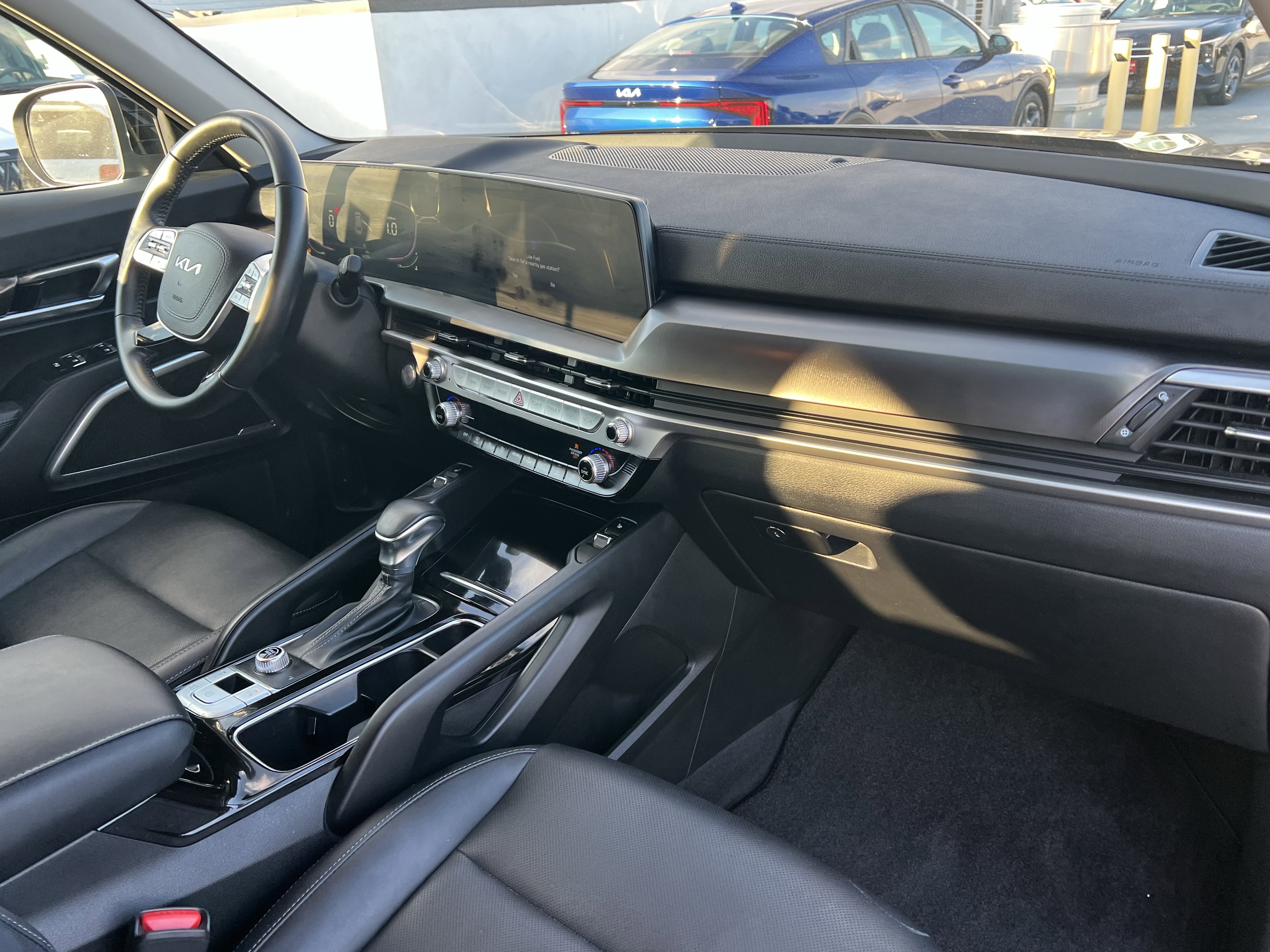 Certified 2023 Kia Telluride S image 12