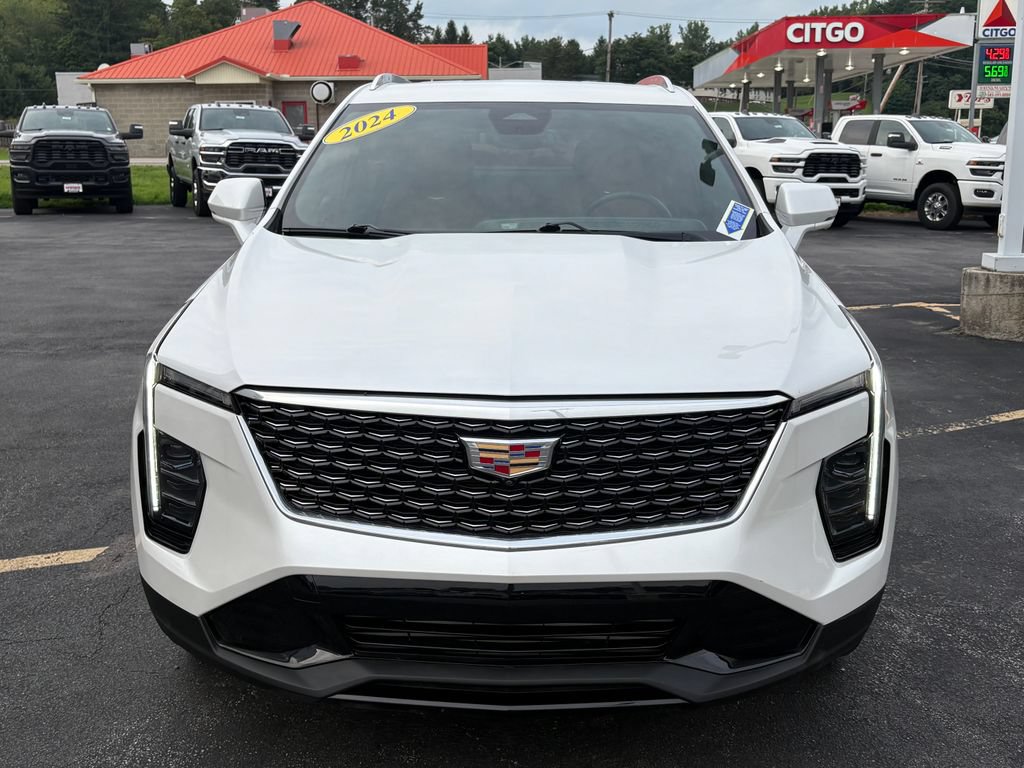 Used 2024 Cadillac XT4 Premium Luxury w/ Active Safety Package AWD/4WD image 2