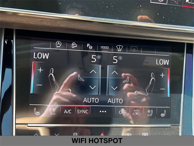 New 2025 Audi Q7 3.0T Prestige image 28