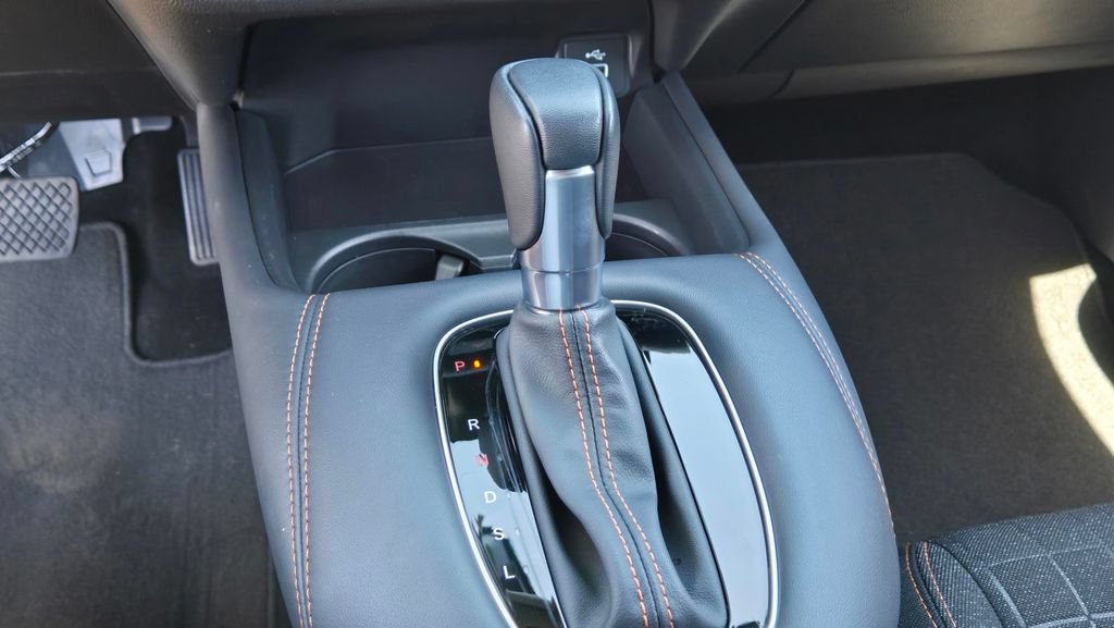 Used 2025 Honda HR-V Sport image 24