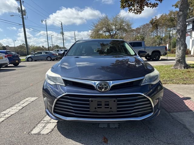 Used 2018 Toyota Avalon XLE image 3