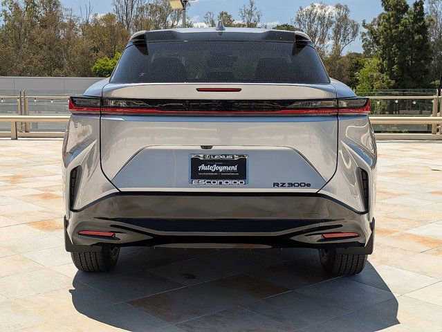 New 2025 Lexus RZ 300e 300e Premium image 6