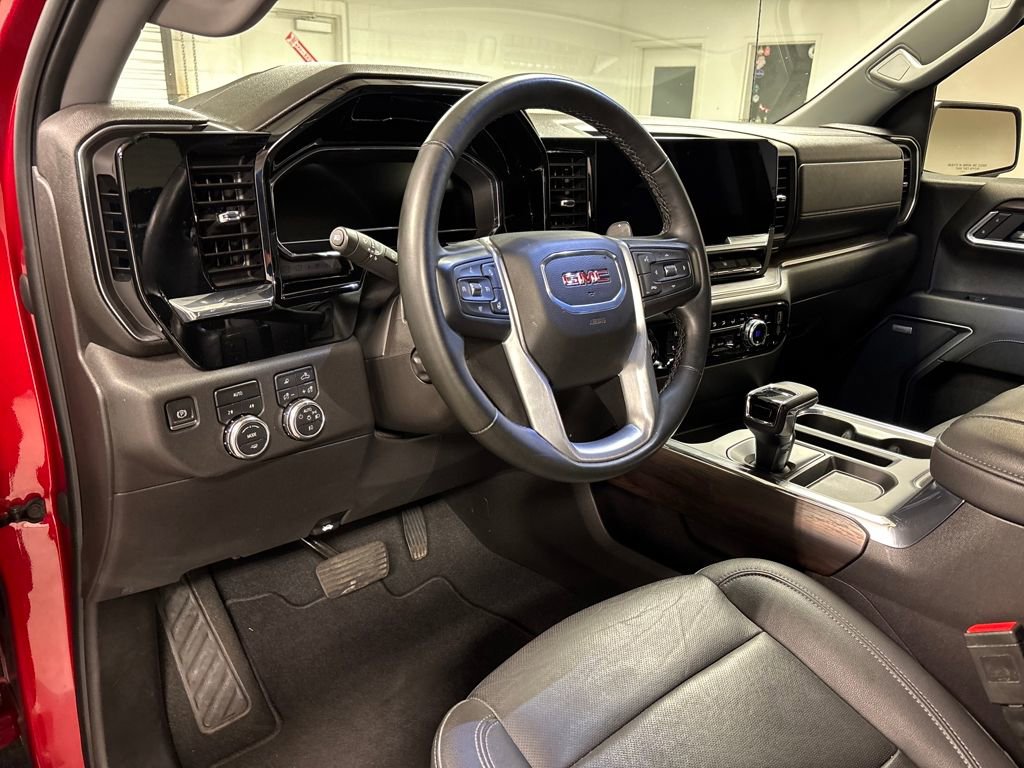Used 2024 GMC Sierra 1500 SLT w/ SLT Convenience Package image 26