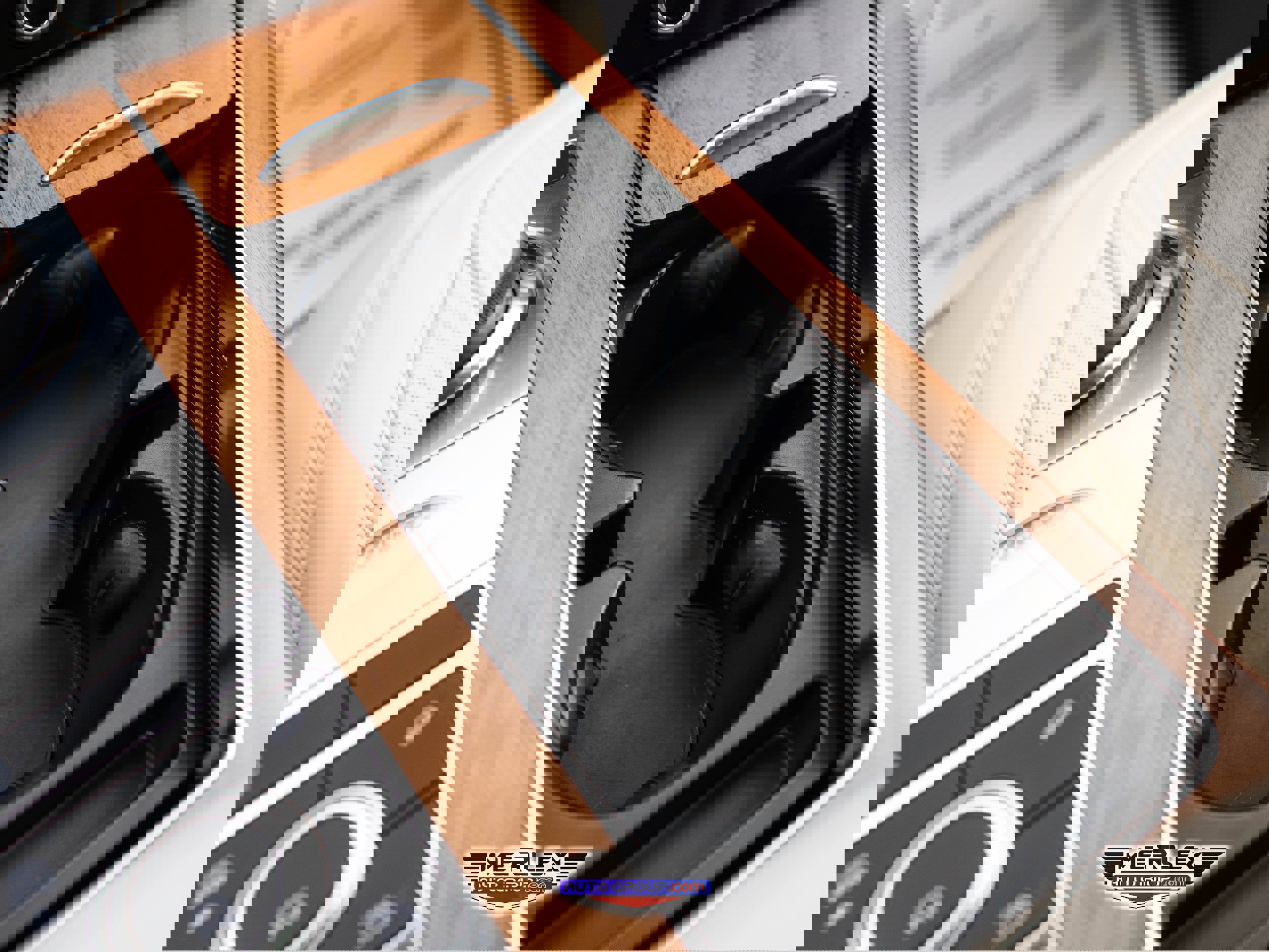 Used 2018 Land Rover Range Rover Supercharged image 39