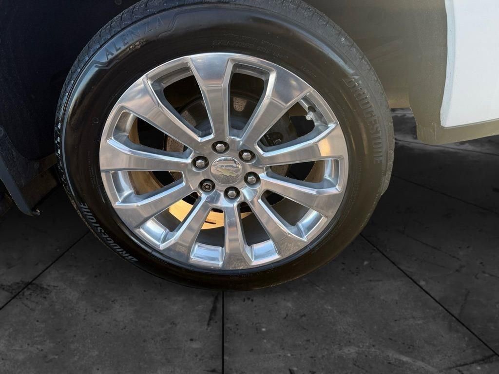 Used 2019 Chevrolet Silverado 1500 High Country image 15