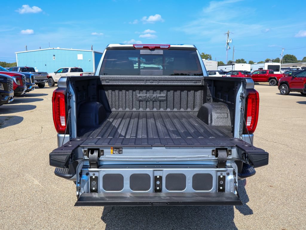 New 2026 GMC Sierra 1500 Denali w/ Denali Reserve Package AWD/4WD image 5