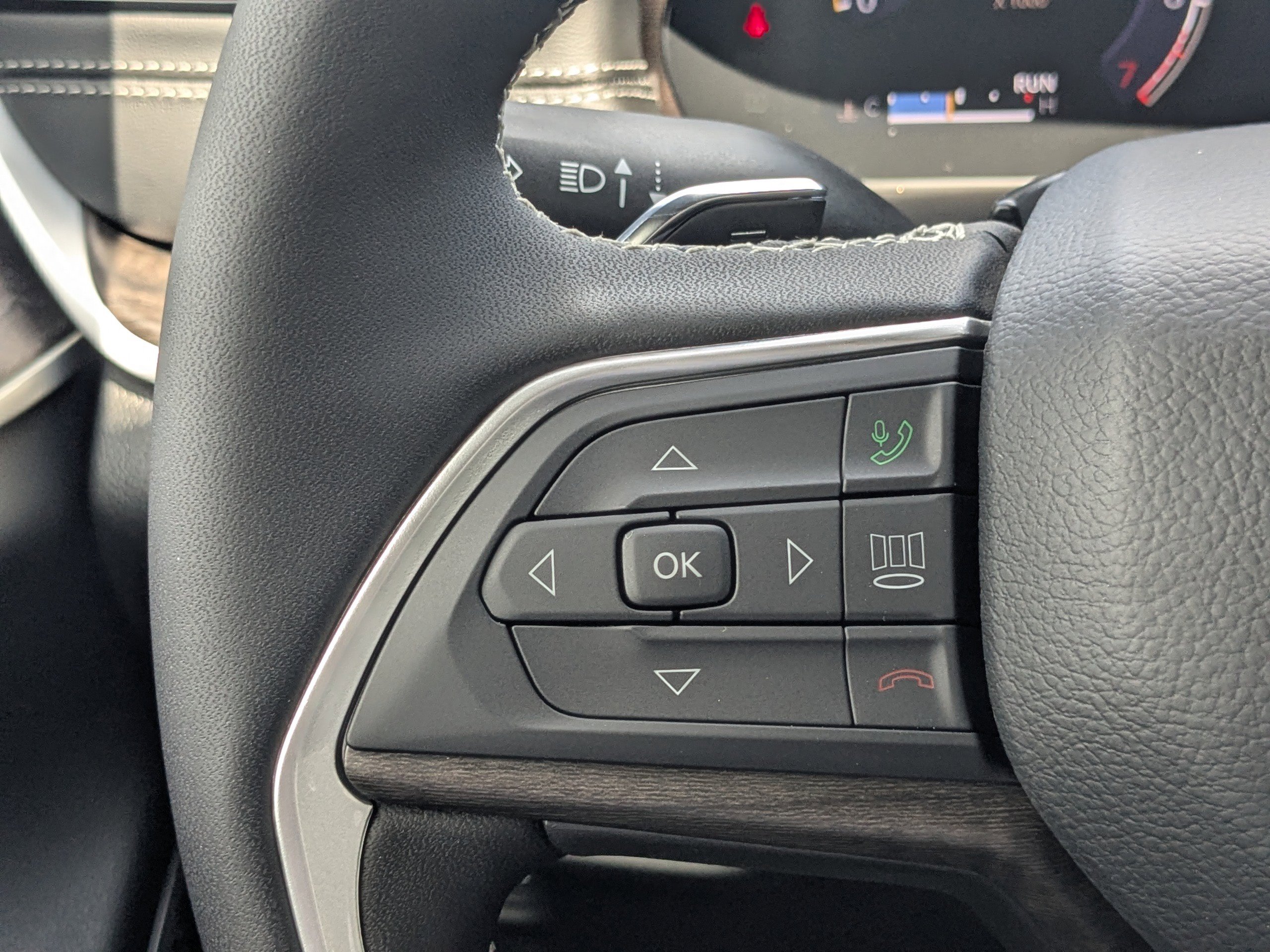 New 2026 Jeep Grand Cherokee L Limited AWD/4WD image 25