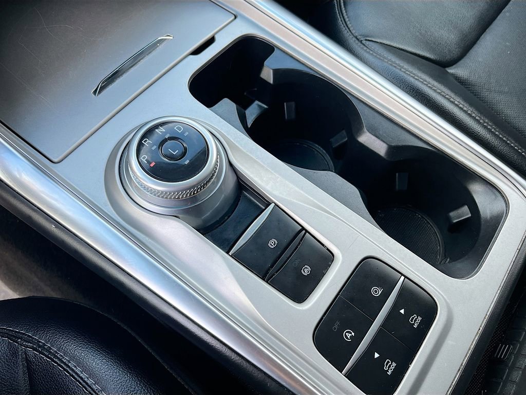 Used 2022 Ford Explorer Limited image 17