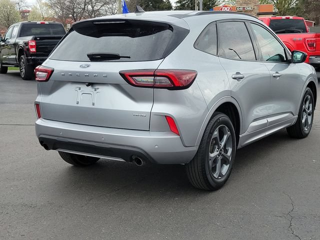 Certified 2023 Ford Escape ST-Line w/ Tech Pack #1 AWD/4WD image 4