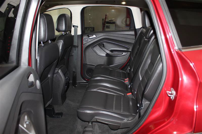 Used 2017 Ford Escape Titanium AWD/4WD image 27