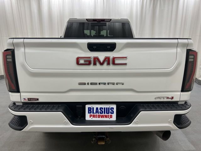 Used 2024 GMC Sierra 2500 AT4 w/ AT4 Premium Plus Package AWD/4WD image 4