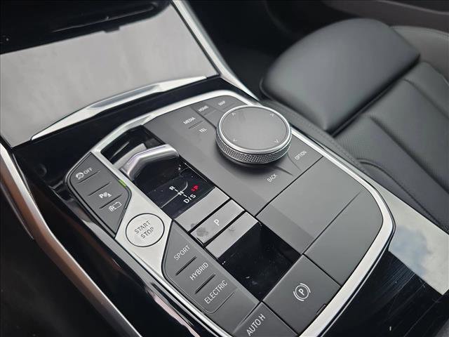 Used 2024 BMW 330e w/ Convenience Package image 13