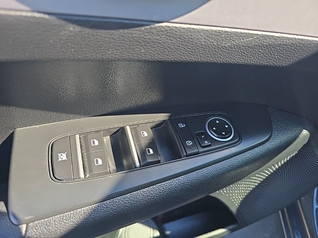 Used 2024 Kia Forte LXS image 23