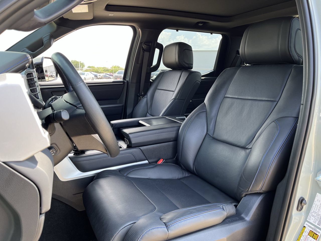 Used 2024 Toyota Tundra Platinum AWD/4WD image 23