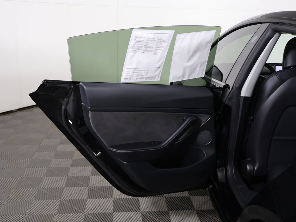 Used 2023 Tesla Model 3 Standard Range image 24