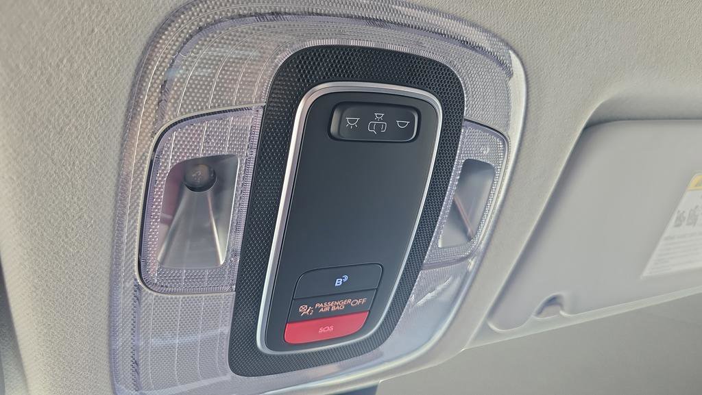 New 2026 Hyundai Kona SEL Premium image 12