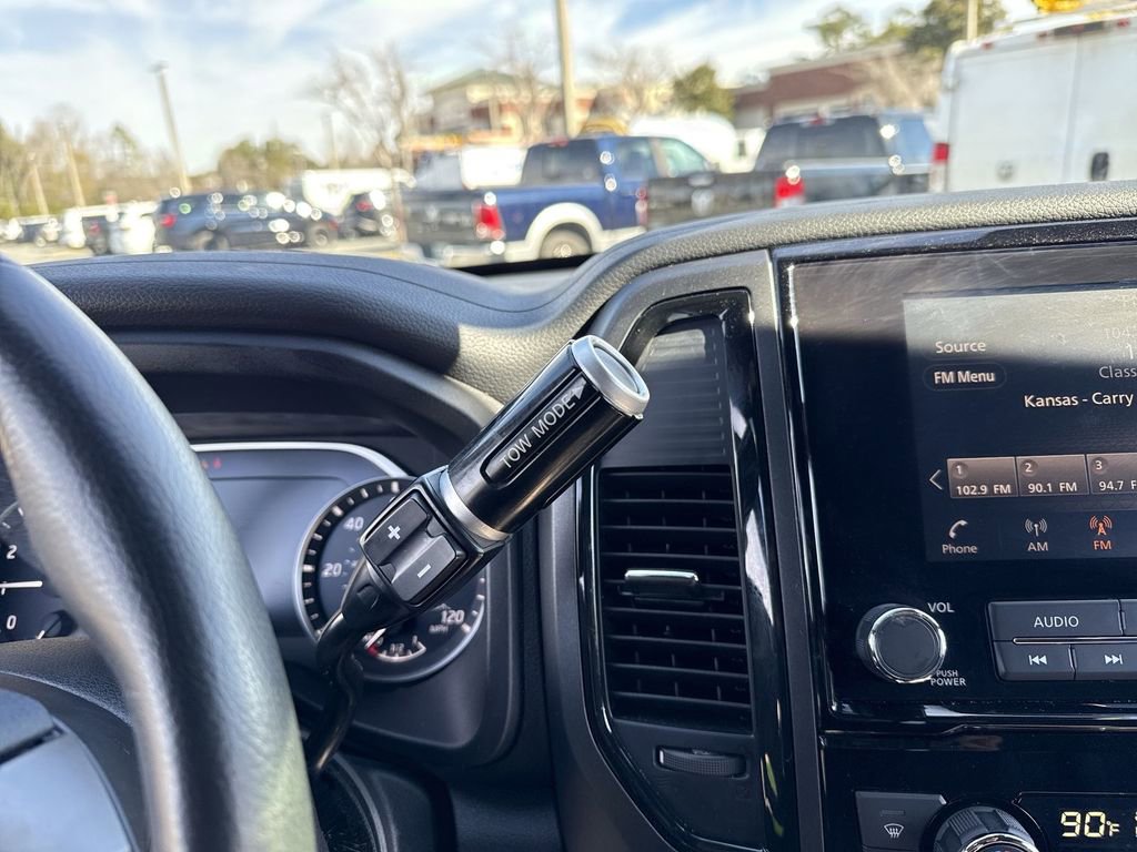 Used 2024 Nissan Titan SV w/ SV Bronze Edition Package image 17