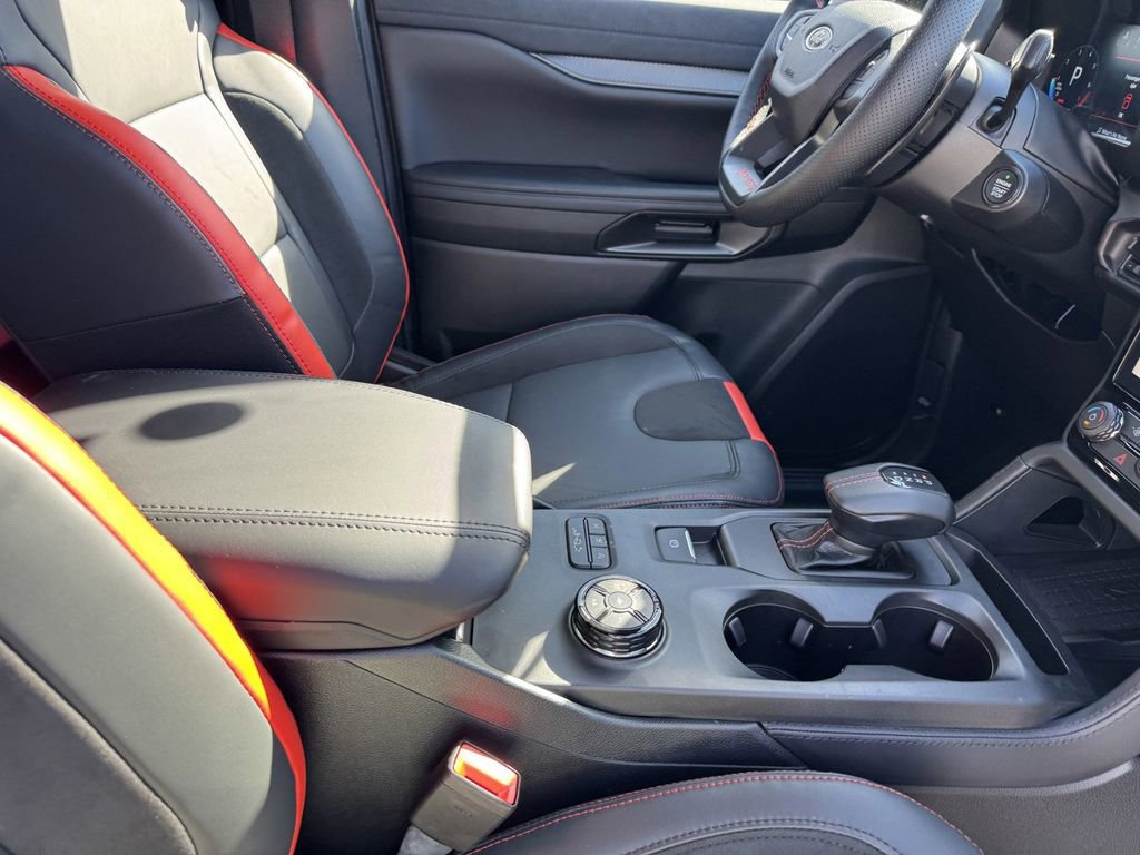 New 2025 Ford Ranger Raptor image 6