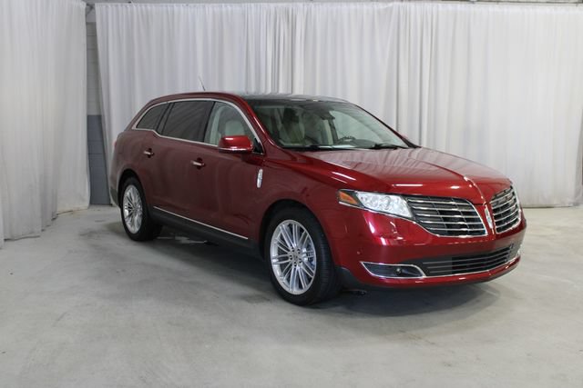 Used 2018 Lincoln MKT AWD w/ Technology Package image 27