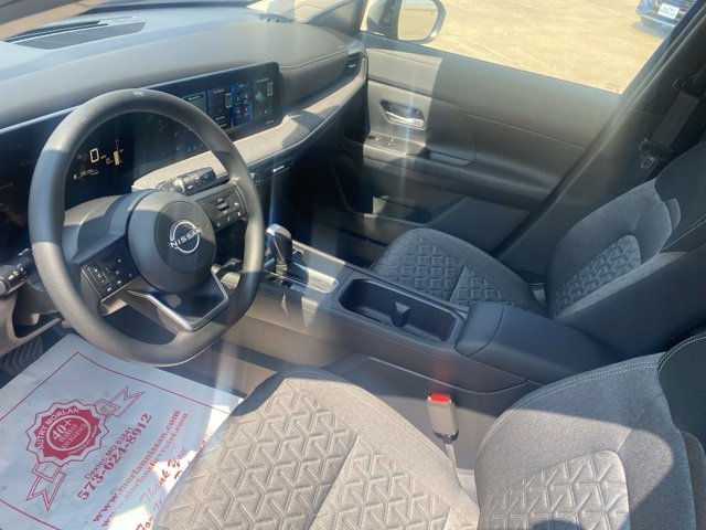 New 2026 Nissan Kicks SV w/ SV Premium Package image 18