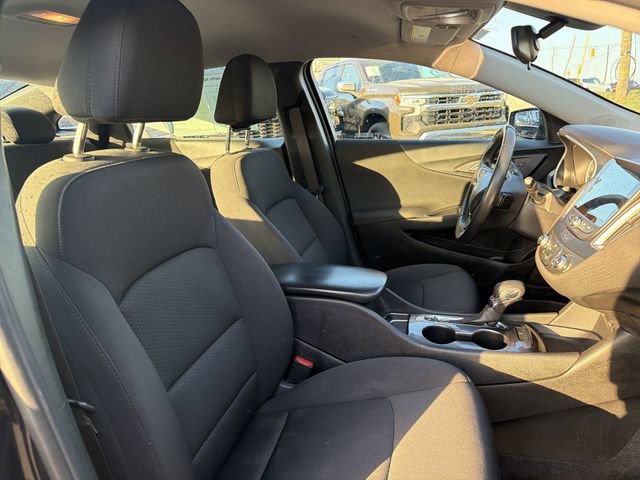 Used 2023 Chevrolet Malibu RS FWD image 23