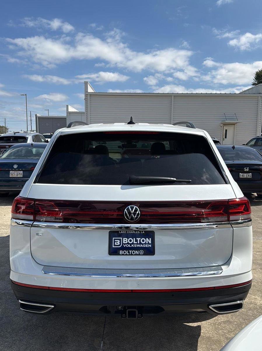 New 2026 Volkswagen Atlas SE image 4