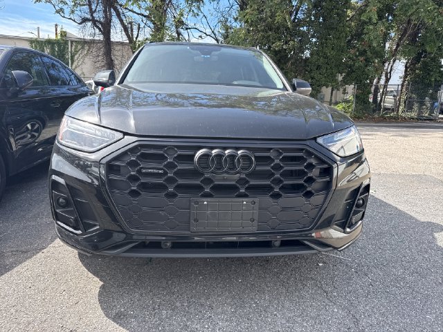 Used 2023 Audi Q5 2.0T Premium Plus w/ Premium Plus Package AWD/4WD image 8