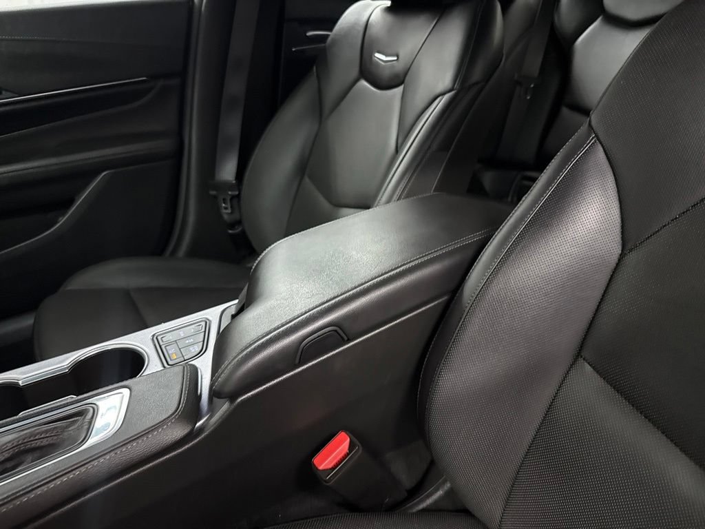 Certified 2023 Cadillac CT4 Premium Luxury RWD image 38