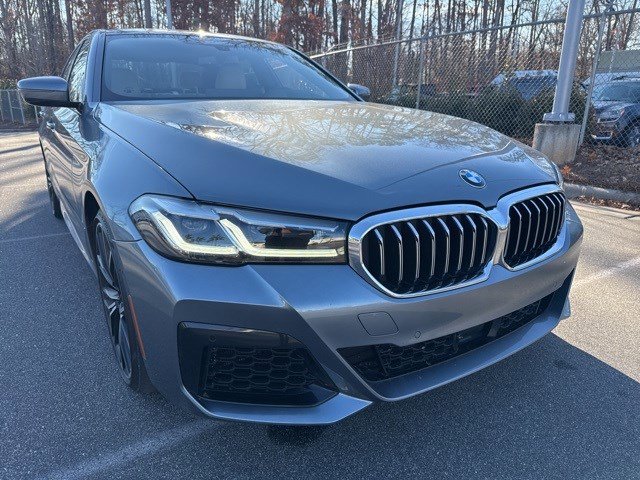 Certified 2022 BMW 540i w/ Executive Package image 11