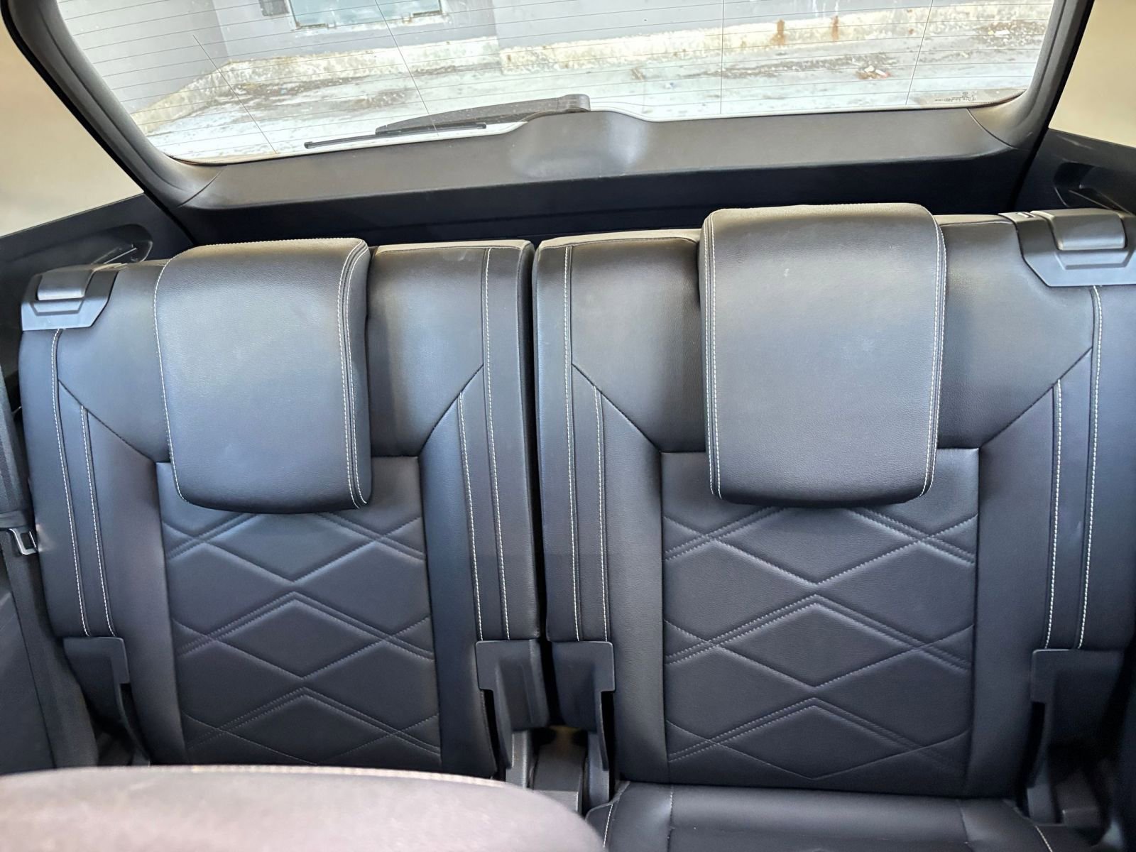 Used 2025 Volkswagen Atlas SE FWD image 27