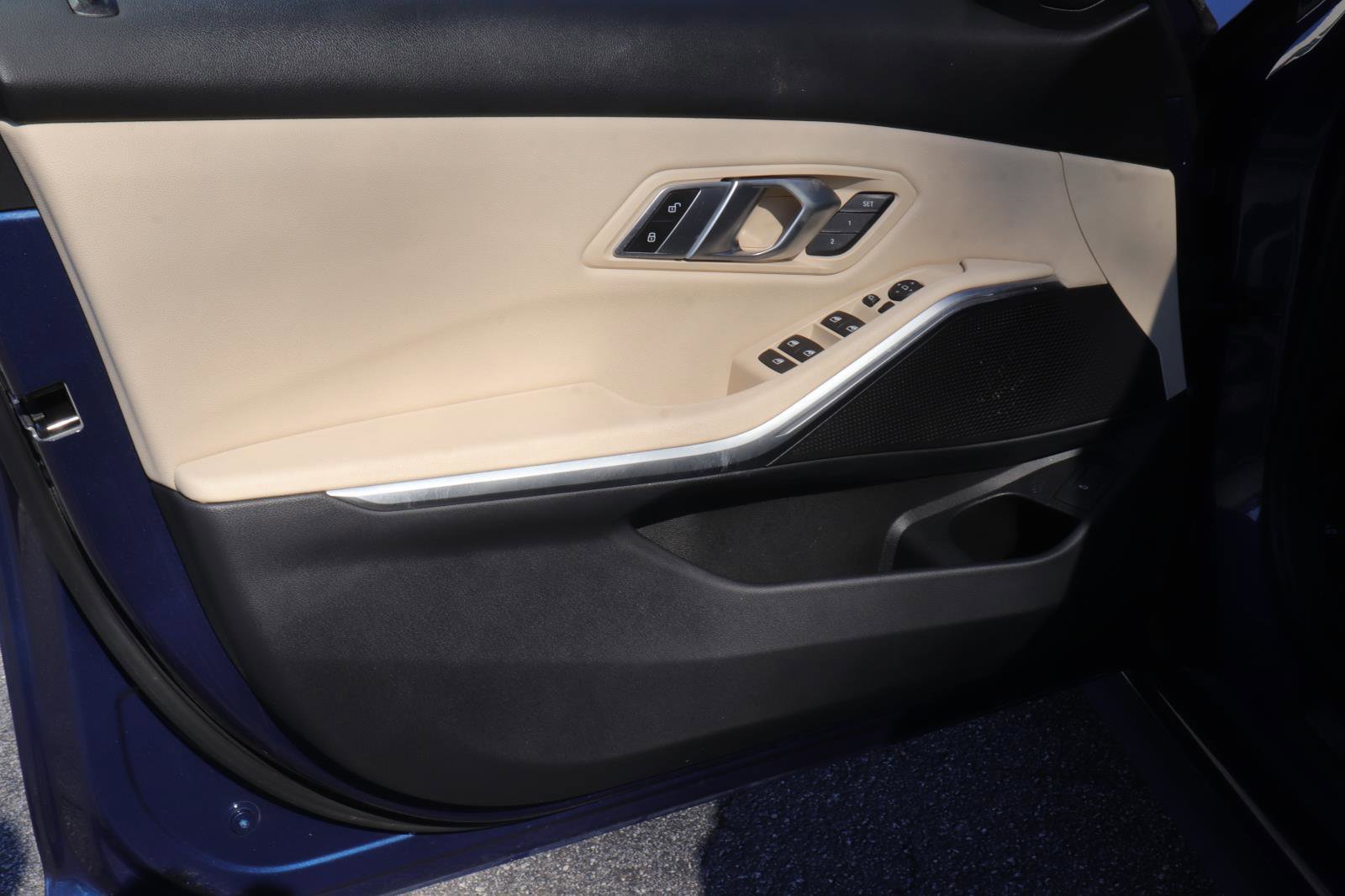 Used 2021 BMW 330i Sedan image 10