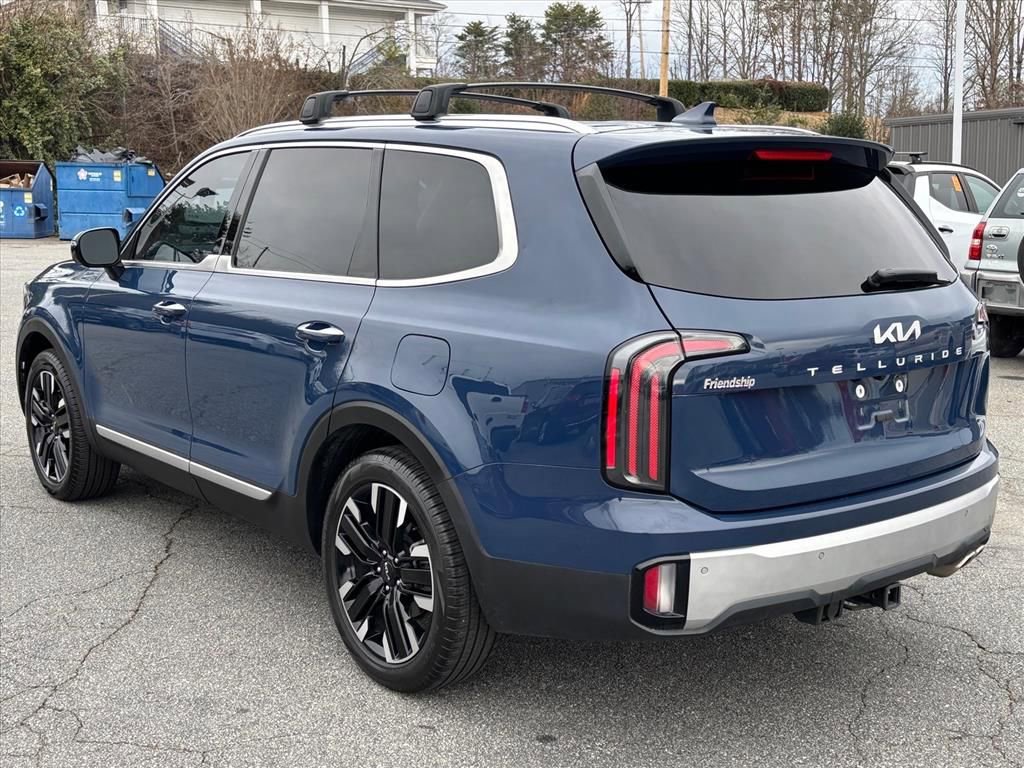 Used 2024 Kia Telluride SX w/ Towing Package image 23