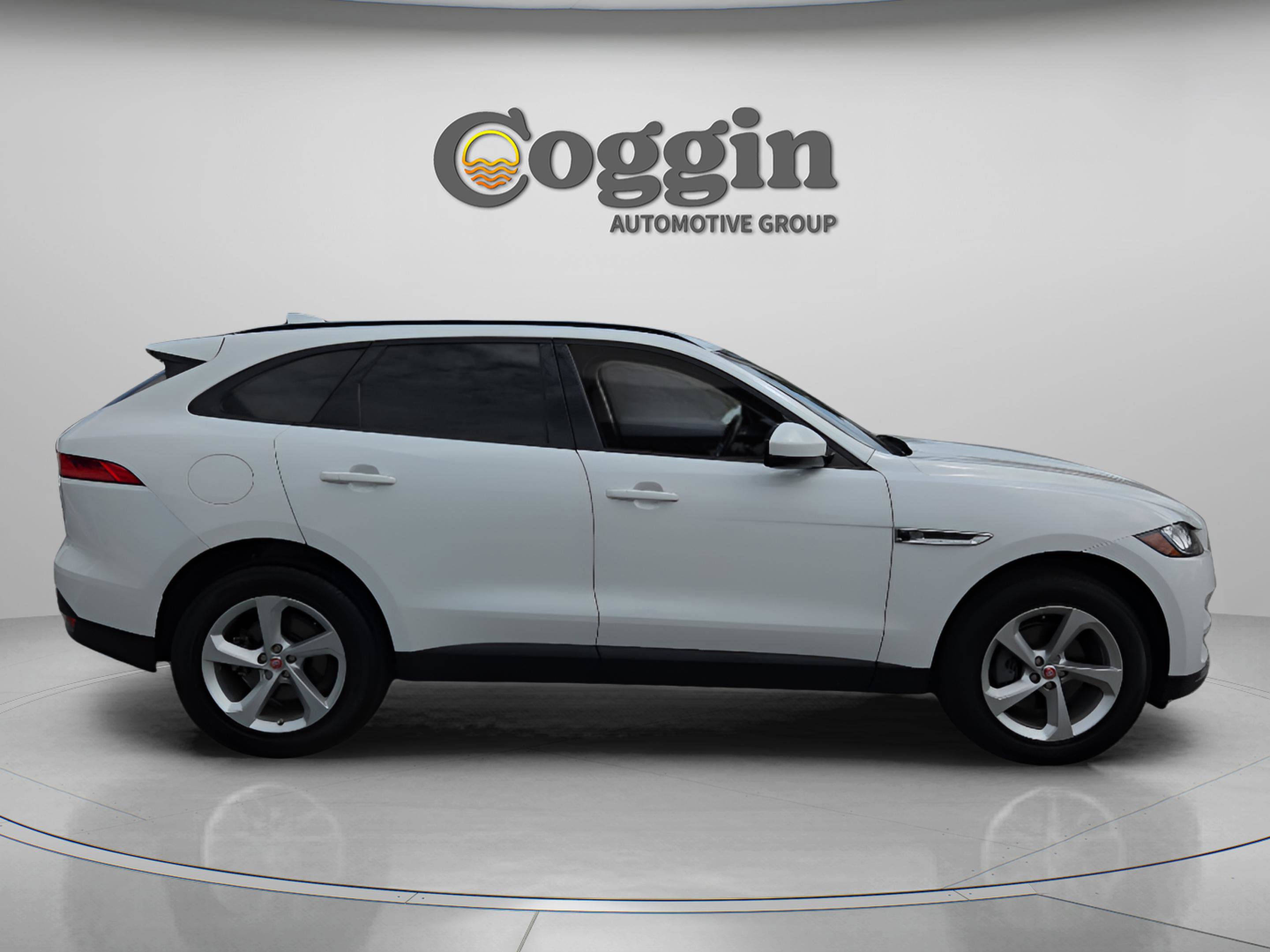 Used 2018 Jaguar F-PACE Premium AWD/4WD image 6