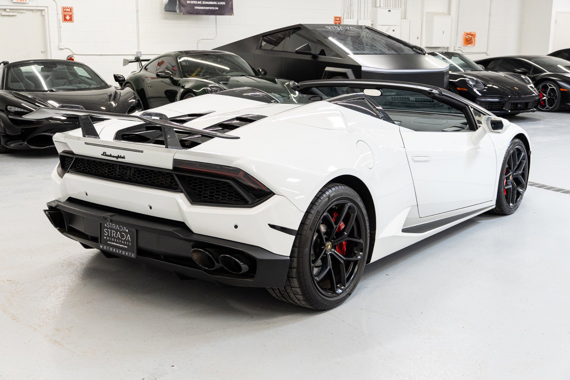 Used 2017 Lamborghini Huracan LP 580-2 image 8