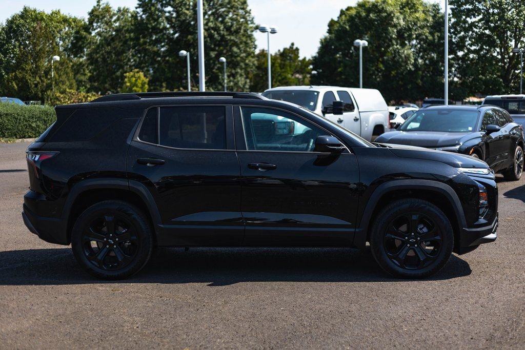 New 2025 Chevrolet Equinox LT w/ Convenience Package II image 26