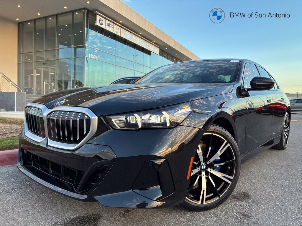 Certified 2026 BMW 530i w/ M Sport Package RWD image 1
