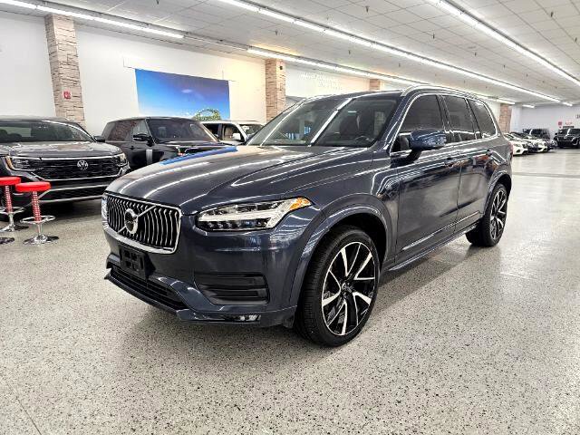 Used 2020 Volvo XC90 T6 Momentum