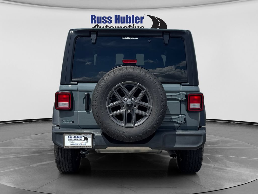 Used 2024 Jeep Wrangler Sport AWD/4WD image 4