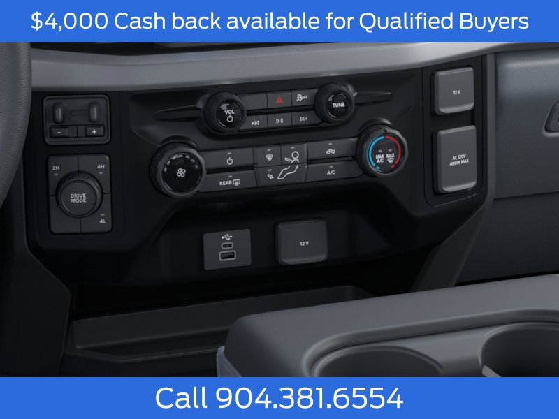 New 2026 Ford F550 4x4 Crew Cab image 15
