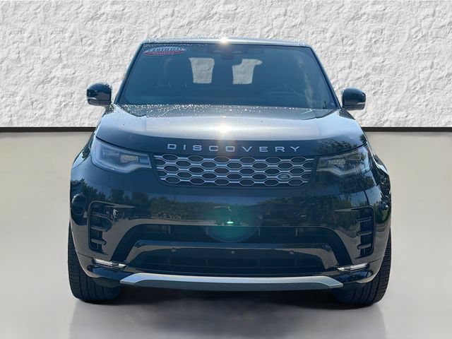 Used 2025 Land Rover Discovery Metropolitan Edition AWD/4WD image 8