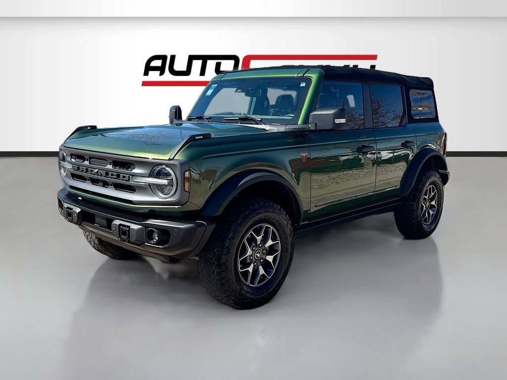 Used 2023 Ford Bronco Badlands image 3