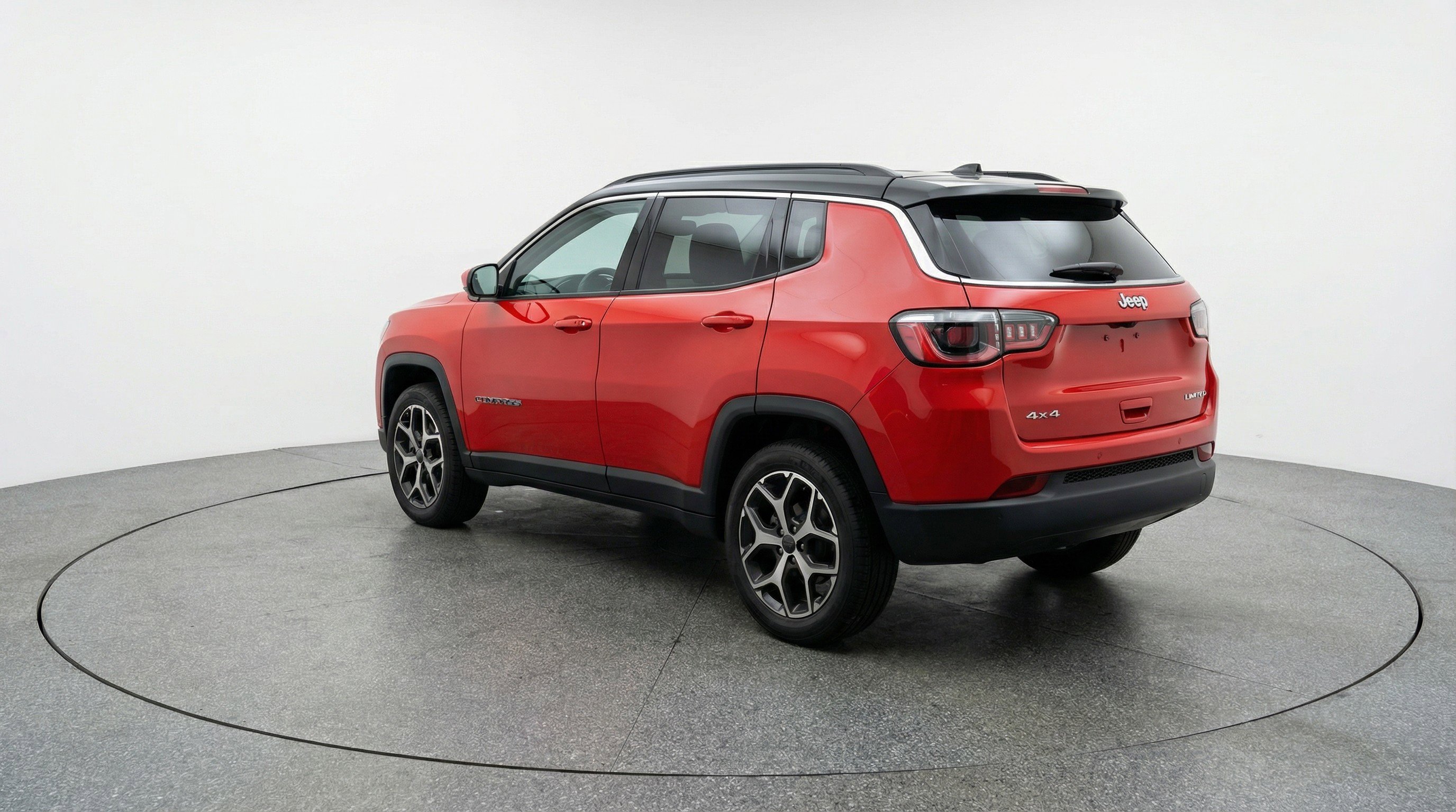 Used 2025 Jeep Compass Limited AWD/4WD image 6