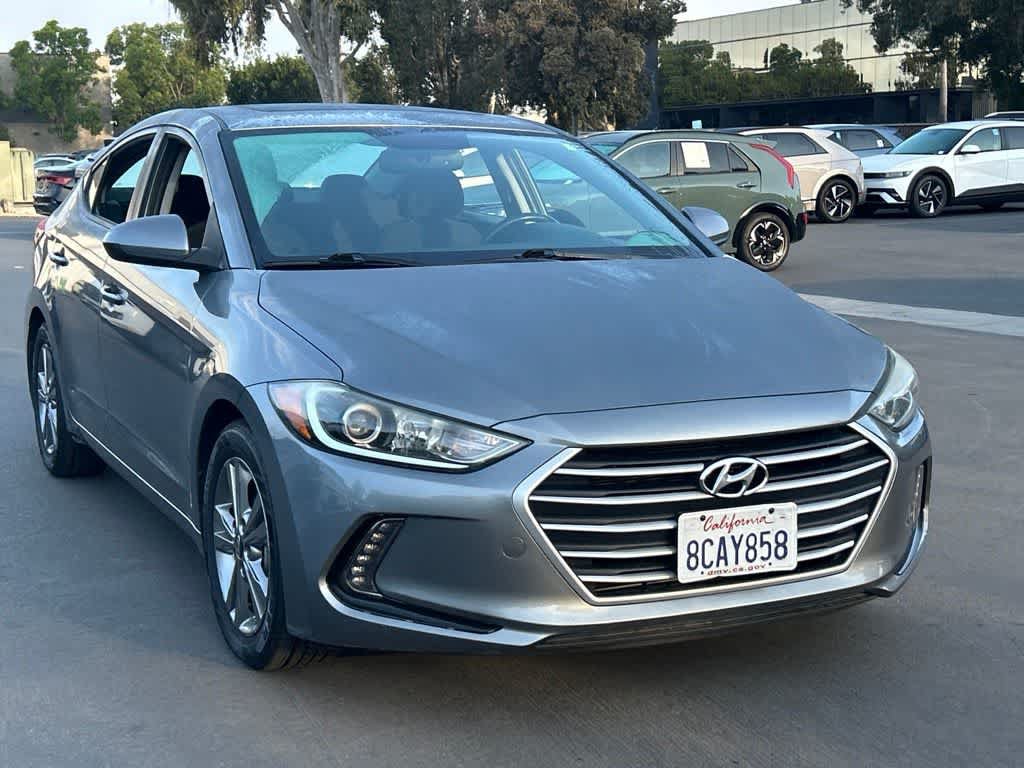 Used 2018 Hyundai Elantra Value Edition w/ Cargo Package FWD image 4