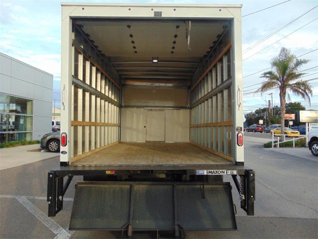 Certified 2024 Ford E-450 and Econoline 450 Super Duty w/ Power Windows & Locks Group image 17