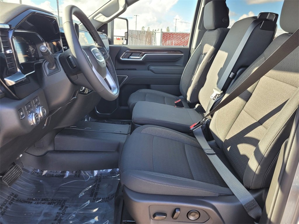 New 2026 GMC Sierra 2500 SLE w/ SLE Value Package; image 11